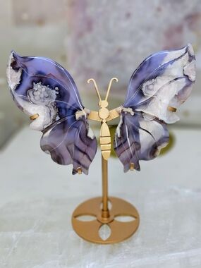 Blue Flower Agate Butterfly w/gold Stand